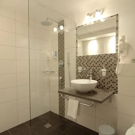 Traube - Hotel 3*