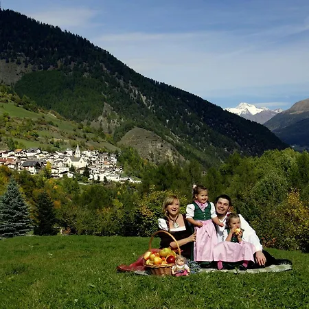 Traube - Hotel Stelvio